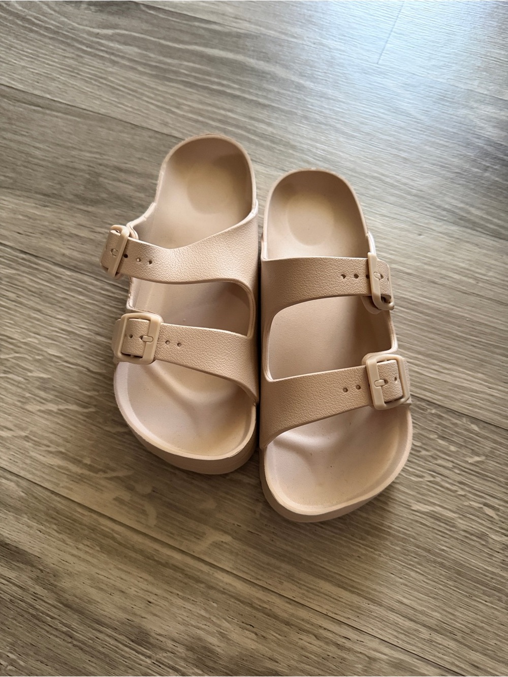 Woman’s Double-Buckle Slide Sandals in Beige